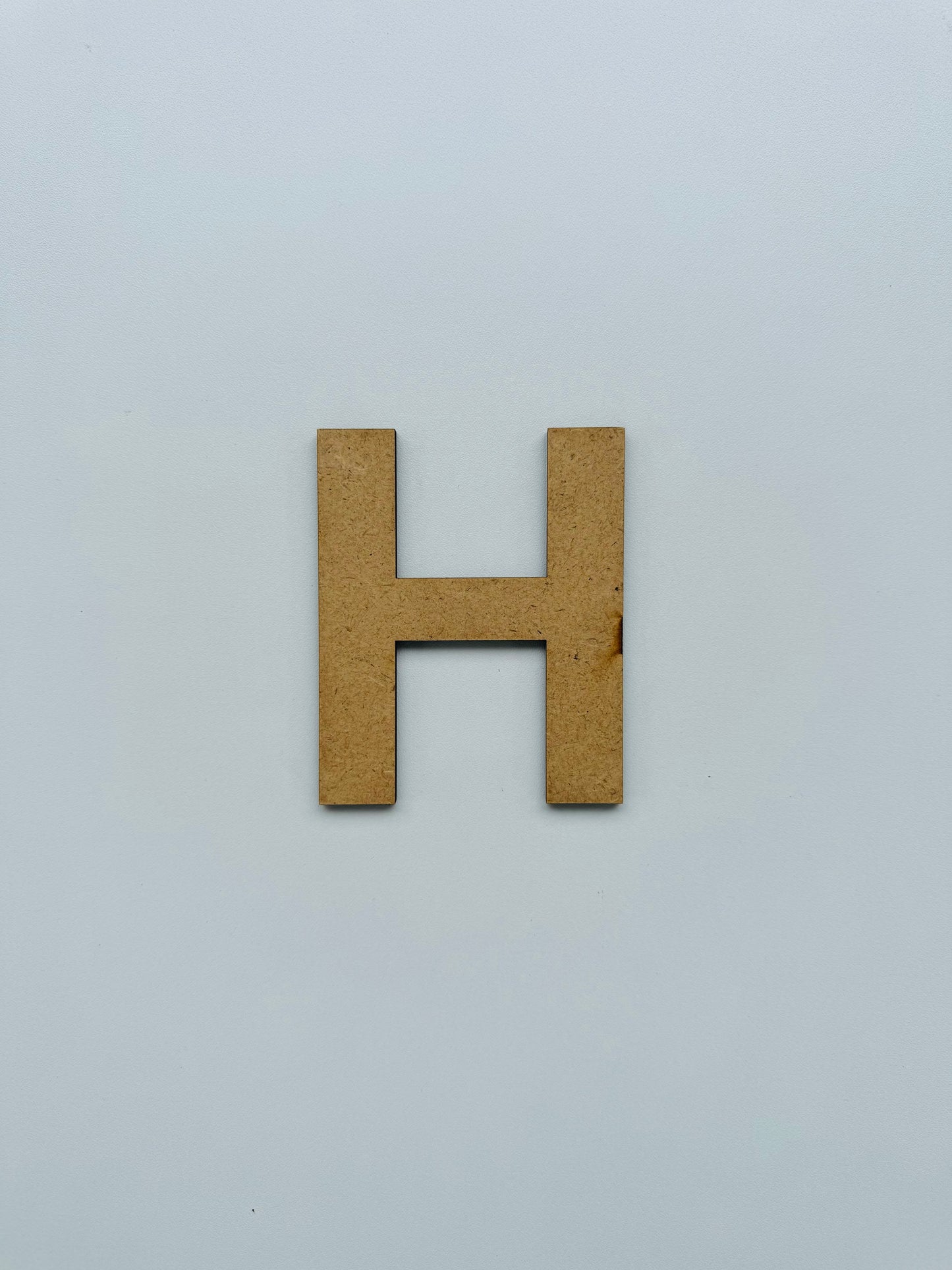 Drvеna slova – ćirilica - Slovo „Н“, veliko